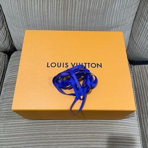 LV new box with ribbon